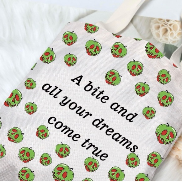 Halloween Evil Queen Poison Apple Snow White Earrings and Tote Bag- NWT - Picture 4 of 9
